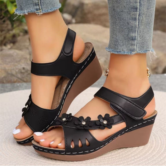 Comfort Floral Sandals – Easy Walking Summer Style